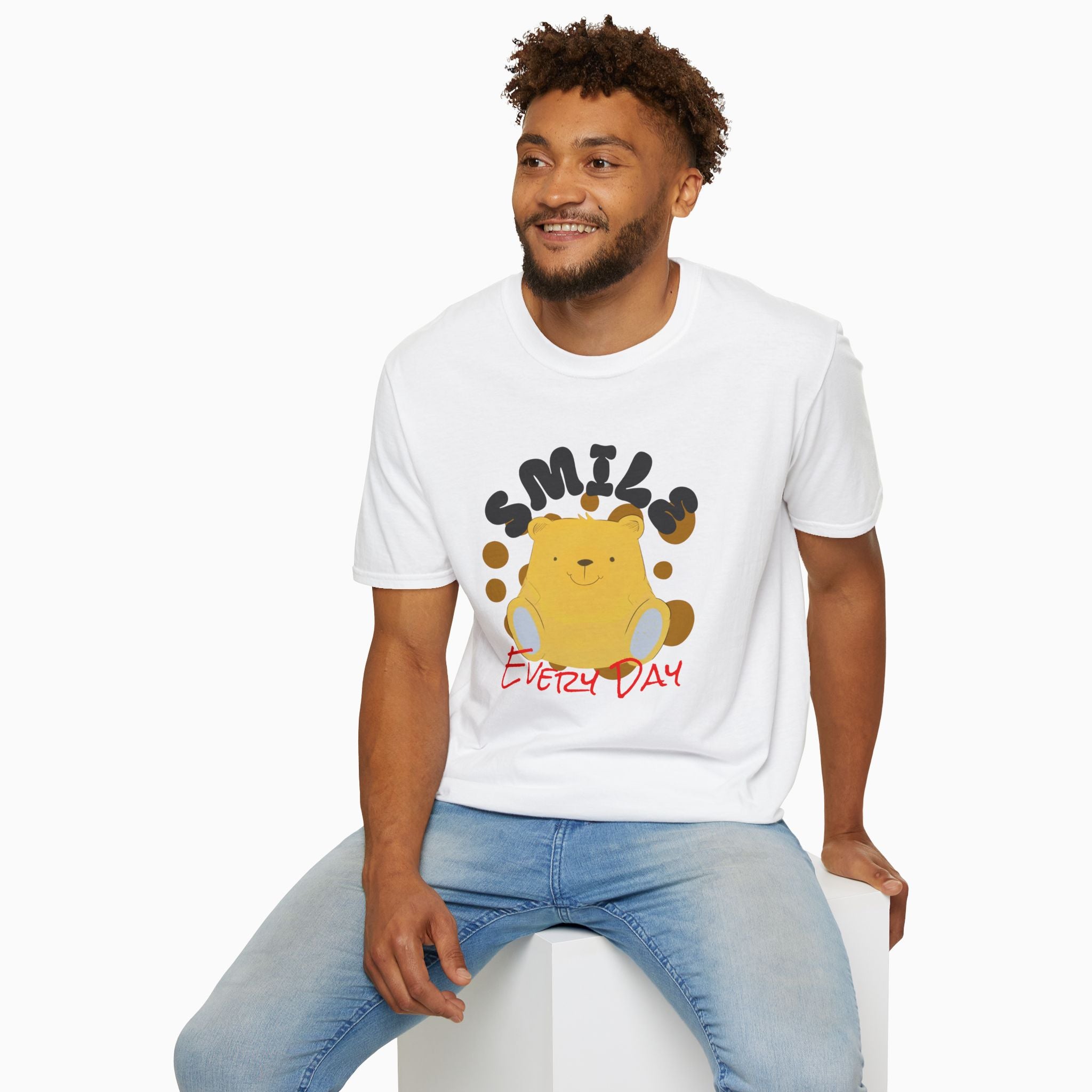 Smile Everyday Slogan With Teddy Bear Unisex T-Shirt