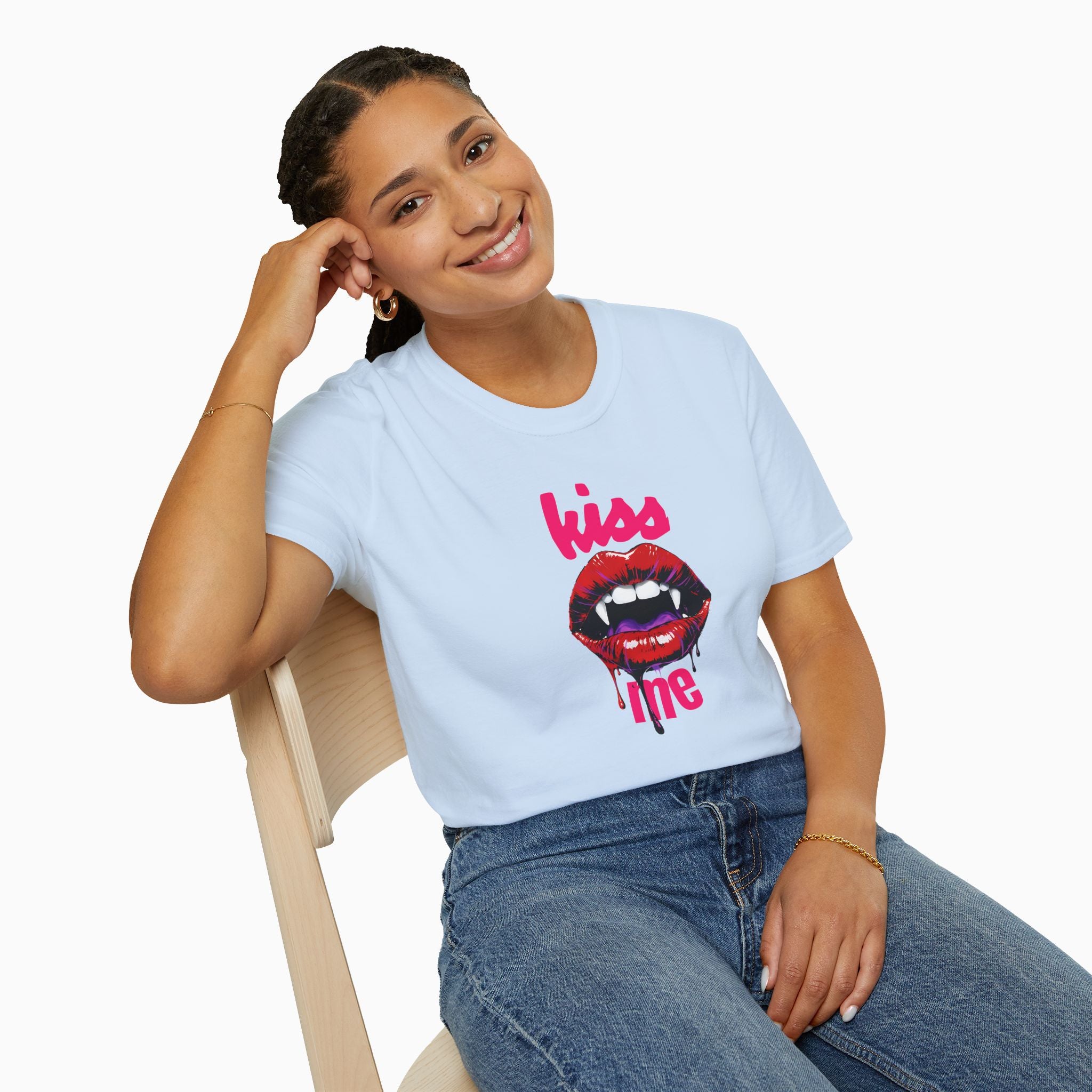 Kiss Me Vampire Unisex T-Shirt