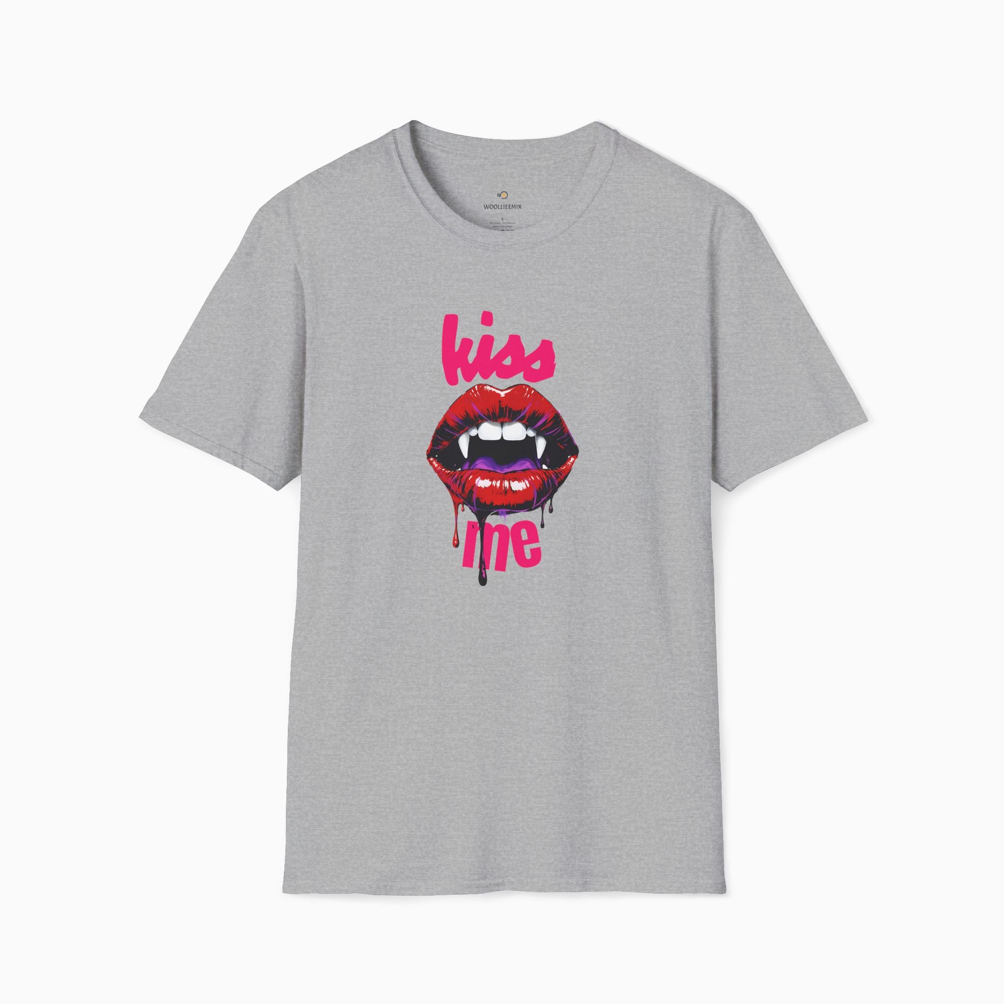 Kiss Me Vampire Unisex T-Shirt