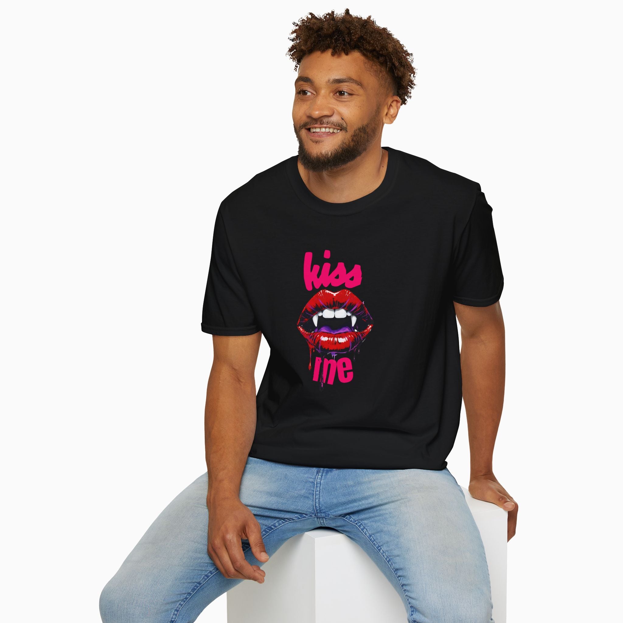 Kiss Me Vampire Unisex T-Shirt