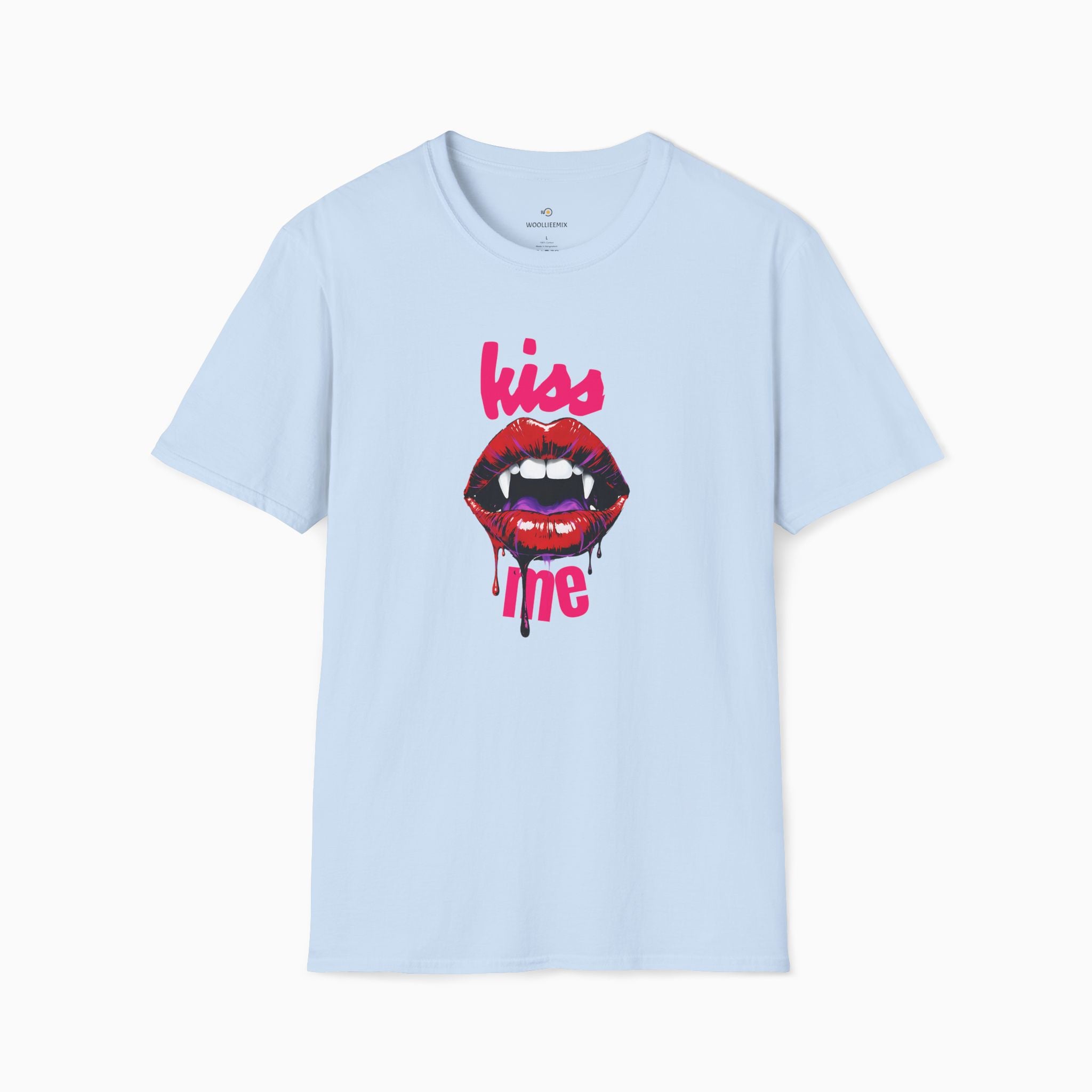 Kiss Me Vampire Unisex T-Shirt