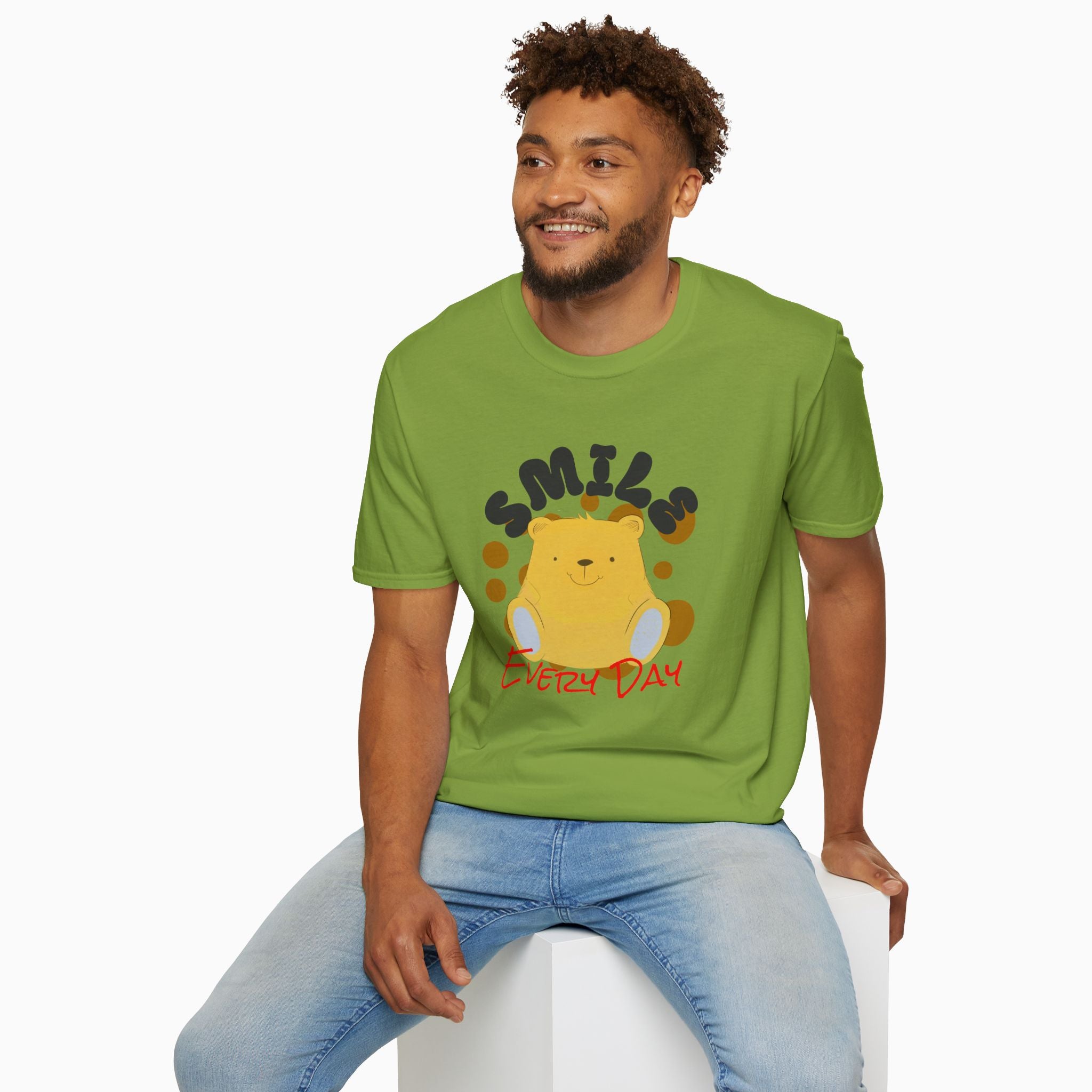 Smile Everyday Slogan With Teddy Bear Unisex T-Shirt