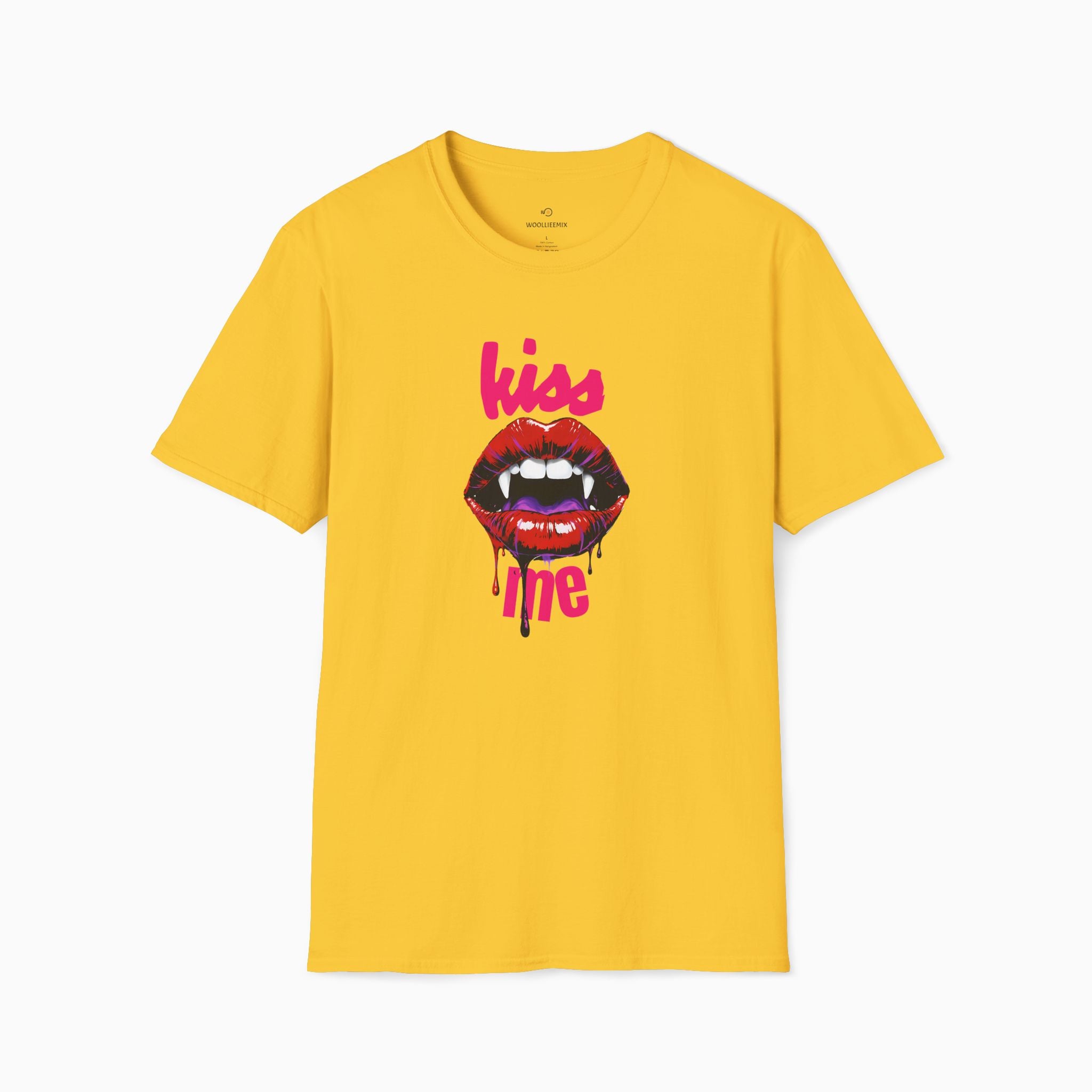 Kiss Me Vampire Unisex T-Shirt